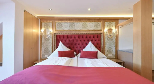 Четырёхместный номер Deluxe Hotel Ludwigs