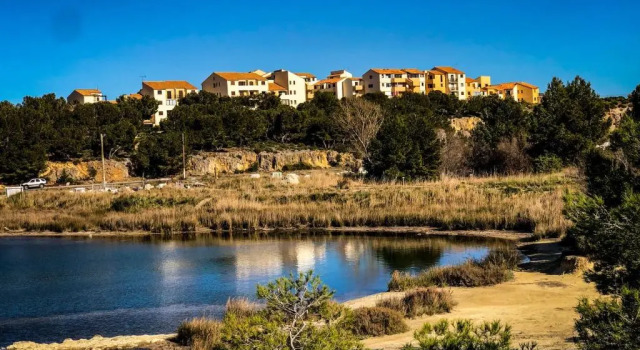 appartement st pierre la mer, Rezerwuj Apartament Saint-Pierre-la-Mer Aude