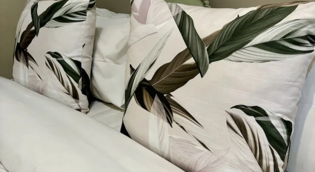 Номер Luxury Bedfordview Accommodation - Koi Liv-Inn