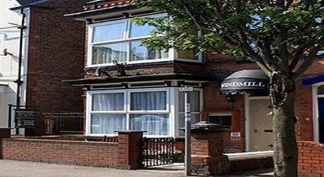 Windmill Guest House, Забронировать Гостевой дом Отели Бринлингтон с завтраком, рядом с Железнодорожный вокзал Бридлингтона, Завтраки