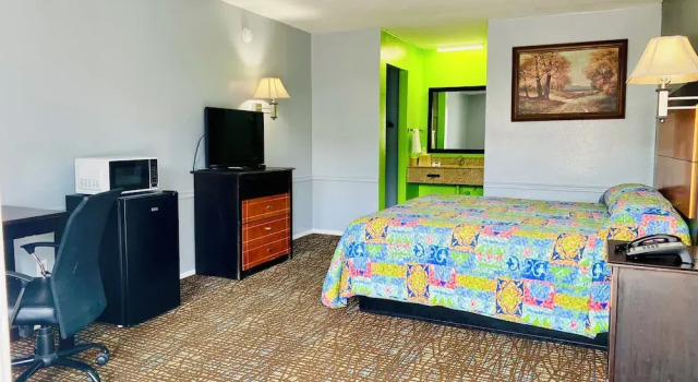Номер Standard Wilshire Inn