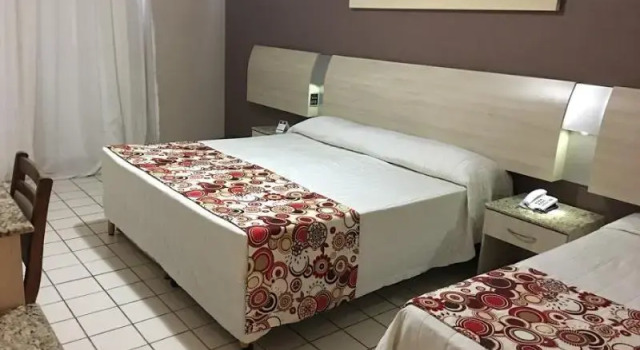 Четырёхместный номер Luxury с балконом Sueds Plaza