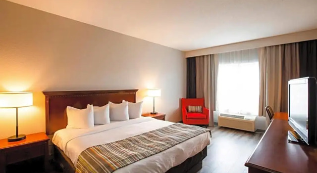 Двухместная студия Country Inn & Suites by Radisson, Wilson, NC