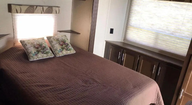Номер Standard Orchard Queen Motel & Rv Park