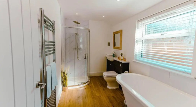 Коттедж Fully Refurbished Property-March 22-Next to Beach