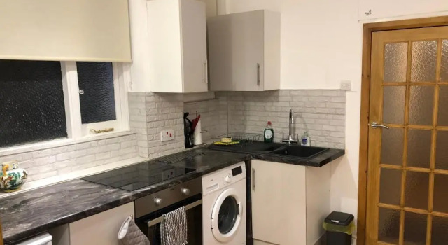 Апартаменты Modern Apartment in Twickenham Highstreet