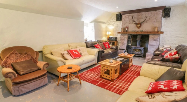 The Auld Tyndrum Cottage