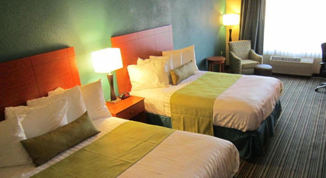 Четырёхместный номер Standard Days Inn by Wyndham Cedartown