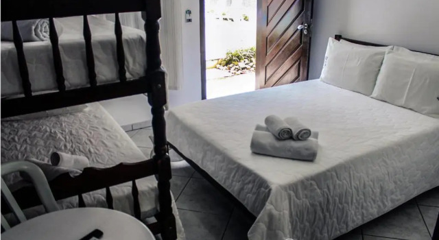 Четырёхместный номер Standard Hotel Pousada Porto da Lua