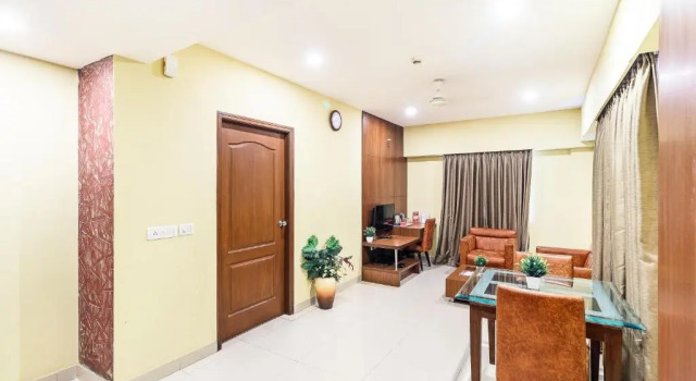 Апартаменты Empire Suites