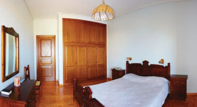 Awesome Home in Kato Assos Peloponne With Wifi and 5 Bedrooms, Rezervovat Hotel Hotely v Corinthia Regional Unit s parkováním, Parkování