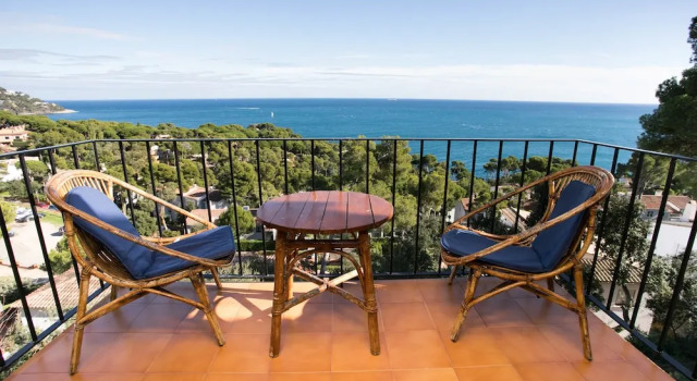 Апартаменты Beautiful Studio with Brilliant Views