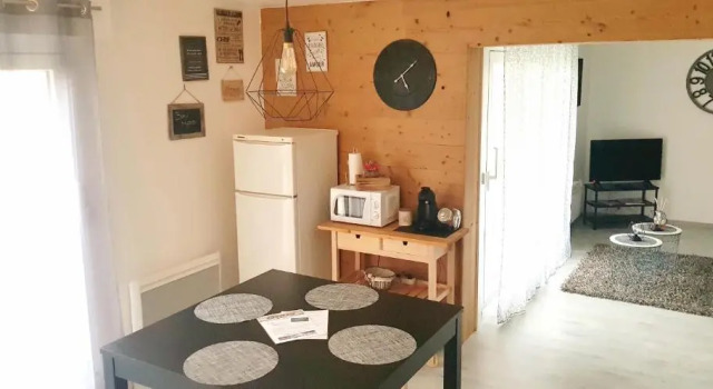 Апартаменты Appartement 50m du Lac