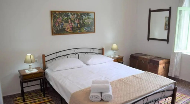 Village Home in Paradisi Rhodes, Rezervați Hotel Hoteluri în Paradisi cu parcare, Parcare