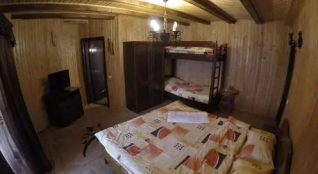 Pensiunea Magdalena, Varaa Matkakoti Hotellit Carpathians - Romania uima-altaalla, Uima-allas