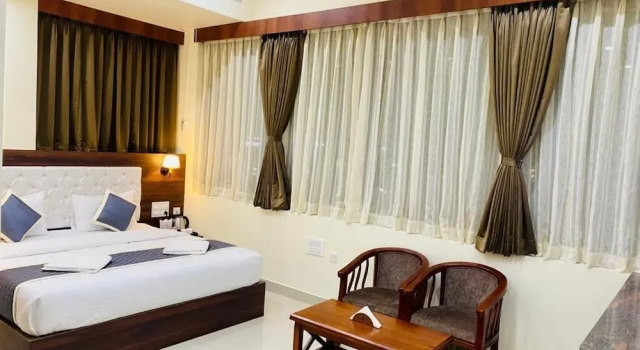 PPH Living Gnr Grand Luxury Rooms, Rezervovat Hotel Hotely v Andhra Pradesh s parkováním, Parkování