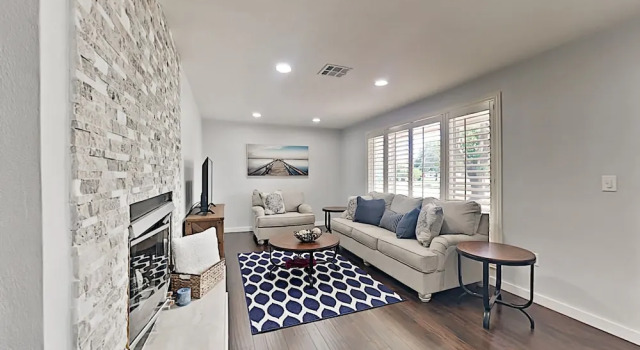 Charming Getaway W/ New Kitchen & Private Backyard 3 Bedroom Home, Rezerwuj Dom wakacyjny North Palm Beach Palm Beach County