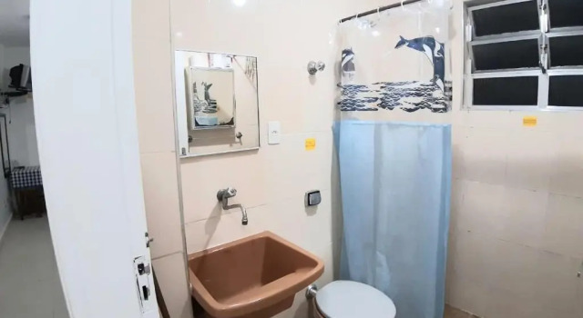Sala-living/ 1 quadra da praia