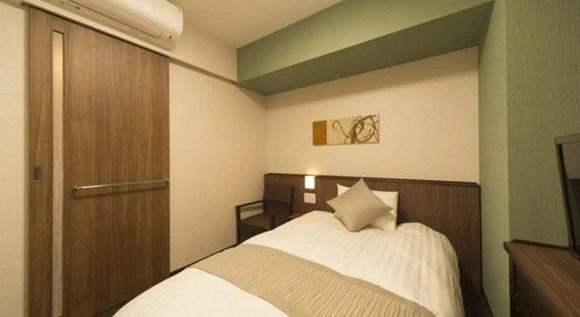 Отель Dormy Inn Premium Kanda