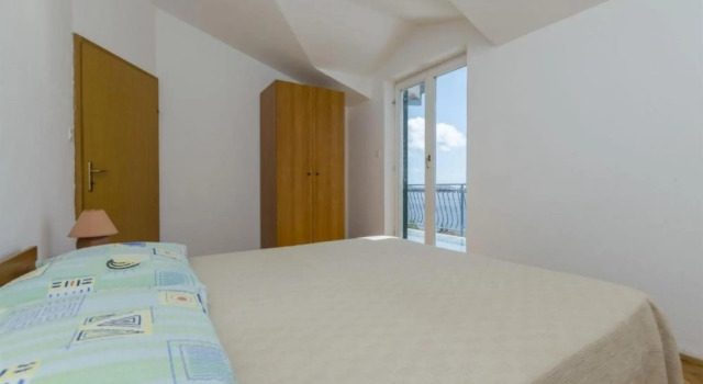 Mil - 80m From the sea - A1, Varaa Huoneisto Sevid Trogir Riviera