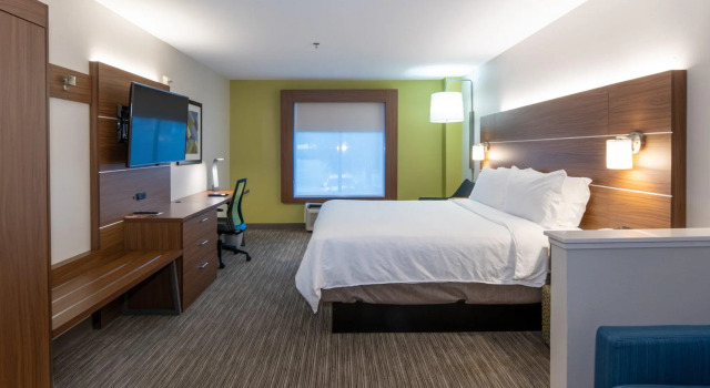 Двухместный номер Standard Holiday Inn Express Arlington by IHG