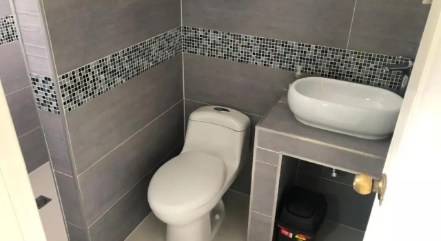 Кровать в общем номере Black Sheep Medellin