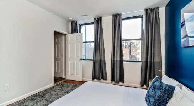 Amazing 2BD Steps From the Convention Center