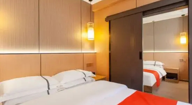 Люкс Kangding Xinyue Qingcheng Homestay
