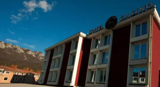 Gold Club Hotel & Casino