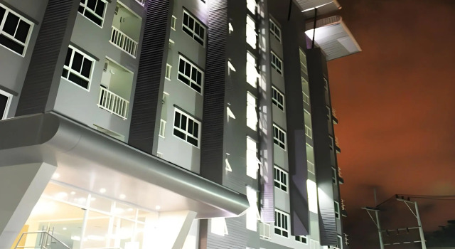 The Most Hotel, Забронировать Отель Отели Районг с парковкой, Парковка