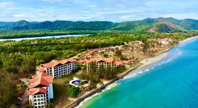 Люкс с 2 комнатами с видом на море Borneo Beach Villa & Suite