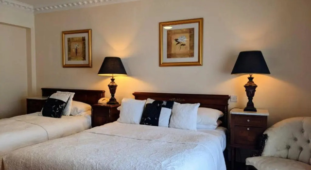 Трёхместный номер Deluxe Innisfallen Holiday Village