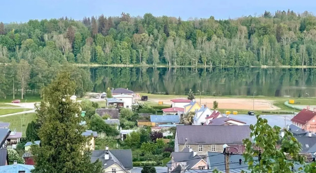 Apartment With a Lake View and Sauna