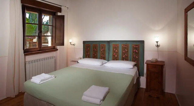 Il Borgo 16 in Assisi, Varaa Hotelli Valfabbrica Umbria
