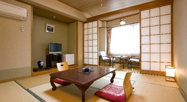 Ryokan Jo-no-yu, Prenota Hotel Hotel a Kyushu con parcheggio, Parcheggio
