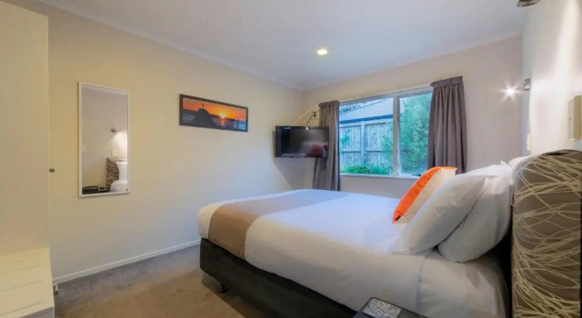 Апартаменты Pacific Coast Motor Lodge