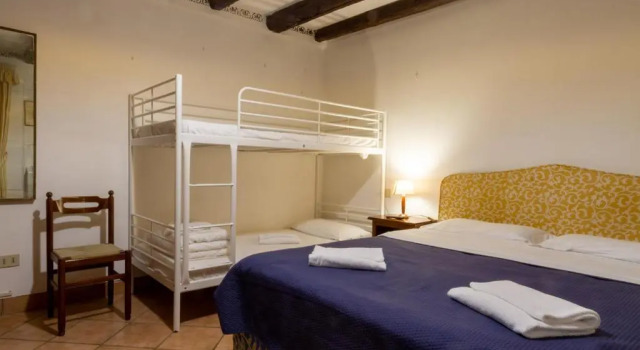 Апартаменты Art Dreams Apartment Teatro Italia