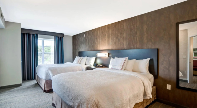 Четырёхместный люкс c 1 комнатой Residence Inn Hamilton