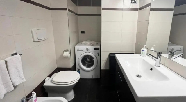 Апартаменты Elegante bilocale Torre Pontina