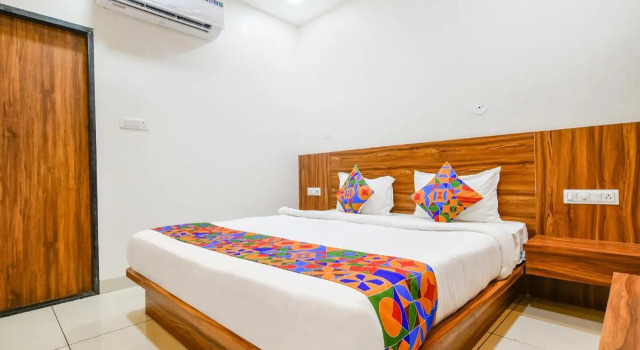 FabHotel Adiyogi Aura