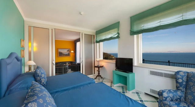 Suite Vesuvio Отель Continental