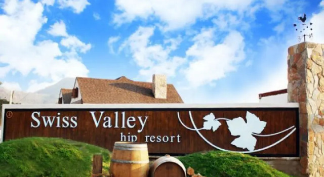 Люкс Swiss Valley Hip Resort