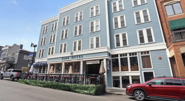 Park Hotel Condominiums