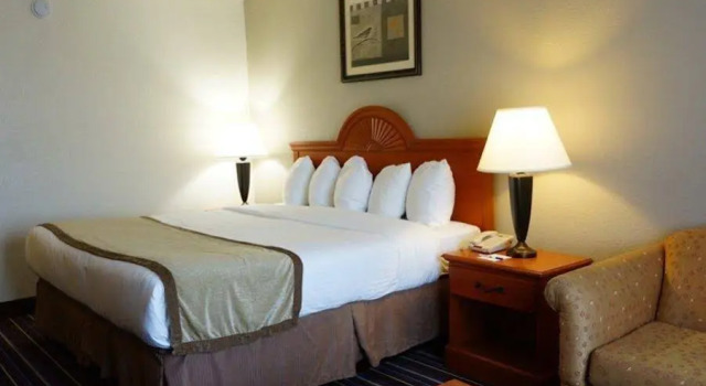 Best Western Isabelle Court, Boek Hotel Hotels in Missouri met zwembad, Zwembad