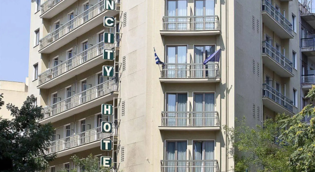 Golden City Hotel