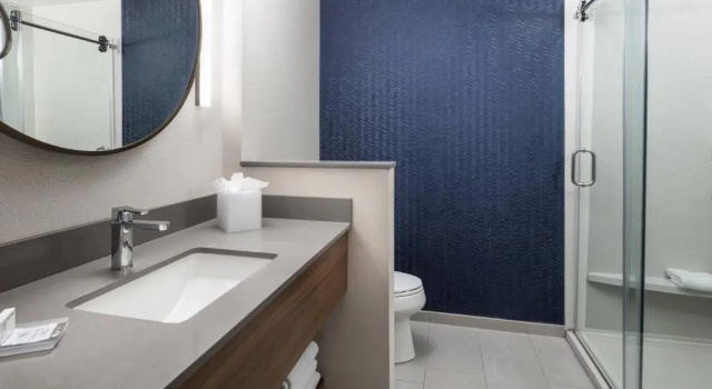 Двухместный люкс Fairfield Inn & Suites by Marriott South Kingstown Newport Area