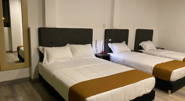 Четырёхместный номер Standard PERUGINO´S HOTEL GALERIA