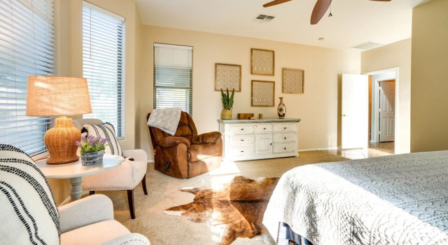 'sunny V' Arizona Retreat w/ Private Pool & Patio, Забронировать Дом для отпуска Сюрпрайз 