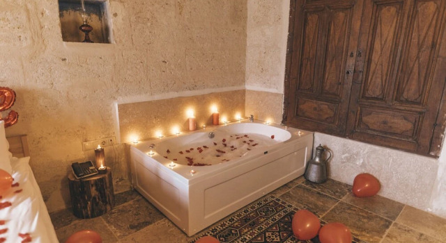Полулюкс Kapalos Cave Hotel