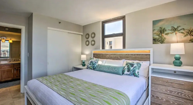 Beach Oasis with Ocean & City Views with FREE Parking!